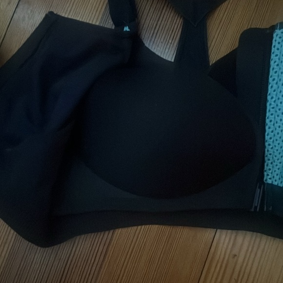 Victoria’s Secret sport mesh zipper front high support sports bra 32dd - Picture 2 of 3